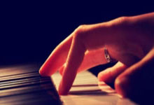 雷速体育：郑钦文：想带拉杜卡努去武汉过早 因为她算半个中国人还蛮有意思的.